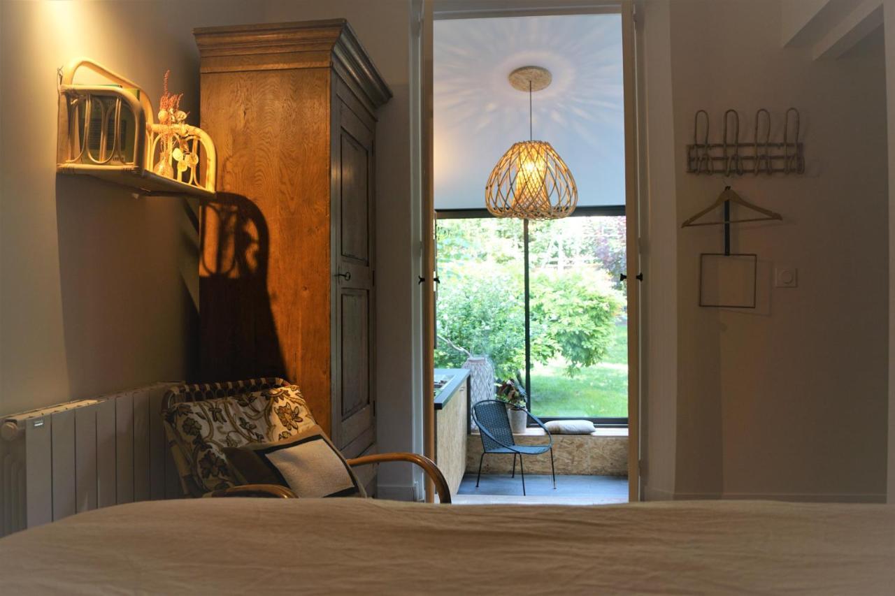 Maison Du Saule Hotel Fontenay-sous-Bois Ngoại thất bức ảnh