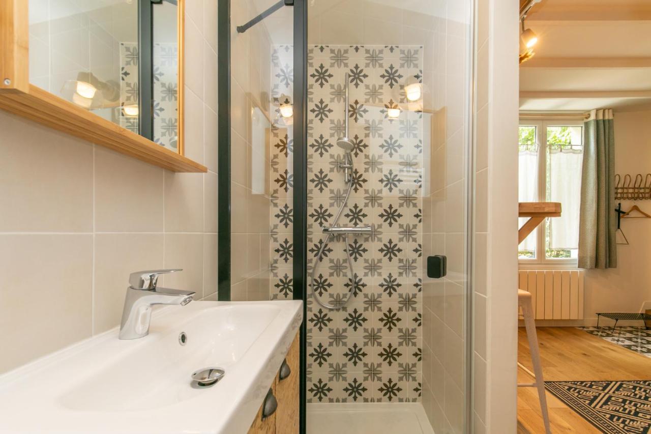 Maison Du Saule Hotel Fontenay-sous-Bois Ngoại thất bức ảnh
